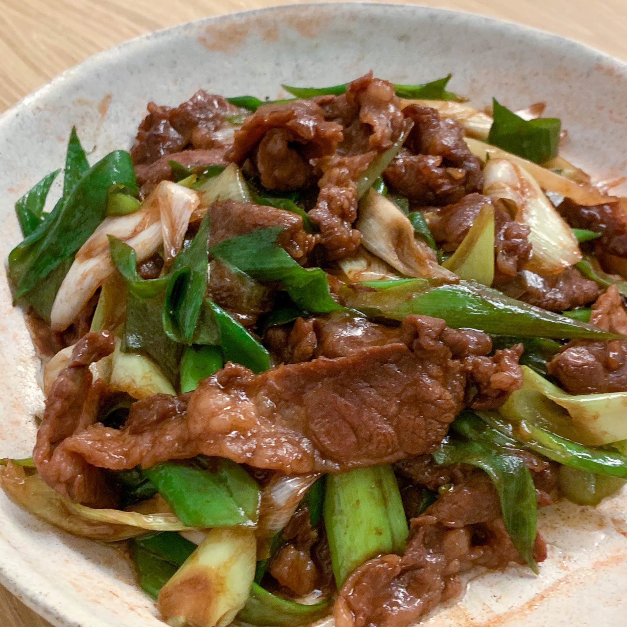 Wok-Fried Beef with Chinese Leeks